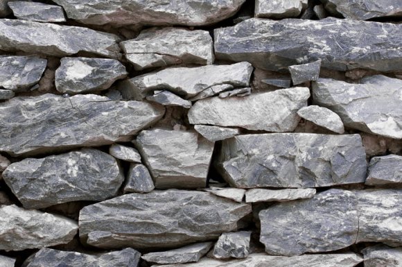 Professionnel pour la création et la construction de mur de soutènement en pierre naturelle à Bons-en-Chablais